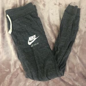 Nike joggers